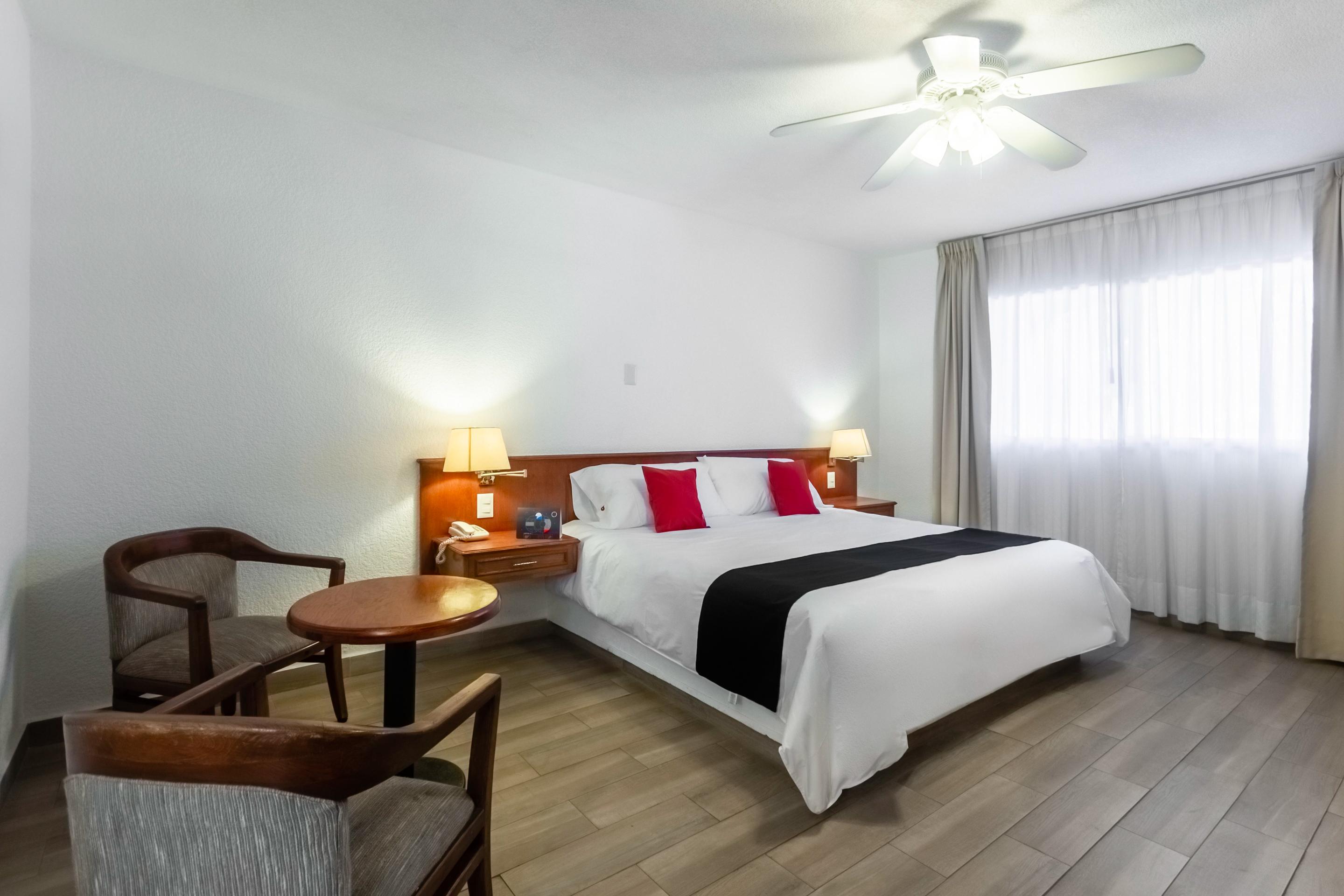 Capital O Mansion Los Arcos, 산루이스포토시주 외부 사진